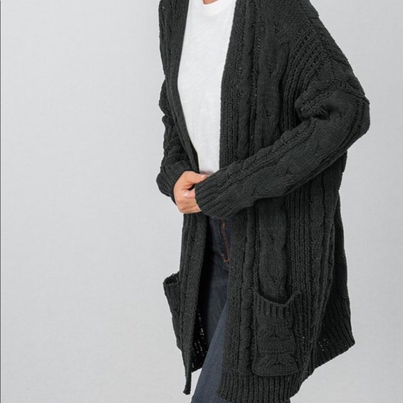 NWT Chunky Cable Knit Open Pocket Grandpa Cardigan - Picture 4 of 7